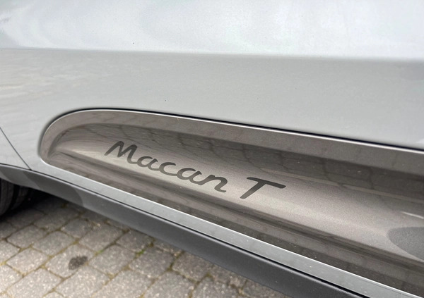 Porsche Macan cena 313650 przebieg: 5860, rok produkcji 2023 z Orzysz małe 172